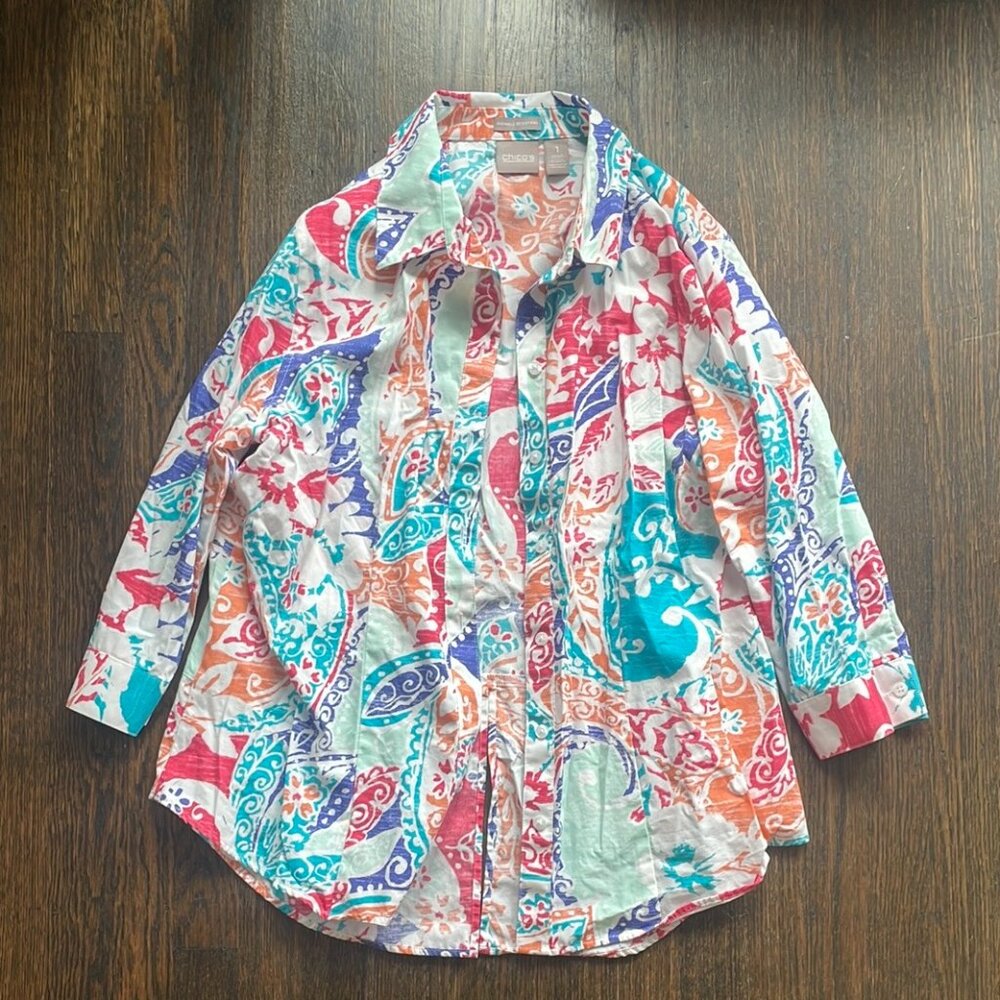 Chicos Colorful Paisley Print Button Down Shirt Size 1 Wrinkle Resistant